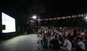 12 Dev Adam’ın final heyecanı Bornova’da dev ekranda yaşanacak