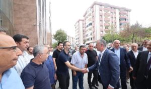 Başkan Büyükakın, Gebzeli servisçilerle bir araya geldi