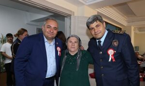 İtfaiyeciler Haftası’nda Huzurevi Sakinlerine Anlamlı Ziyaret