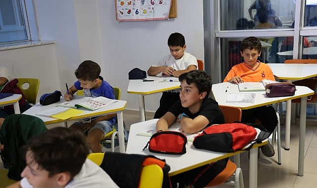Kartepe Genç Akademi’de Eğitimler Başladı