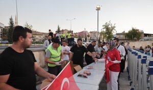 Nevşehir’de Dev Ekranda Milli Maç Heyecanı Yaşandı