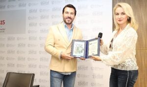 Şair Arslan, sevilen eserleriyle Kitap Fuarı’nda