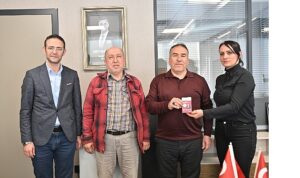 Büyükşehir’in “Ben Buradayım” Projesi, Hasta Yakınları için Güvence Oldu