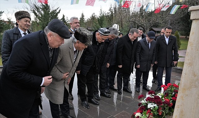 Ali Şîr Nevaî Keçiören’de Düzenlenen Törenle Anıldı
