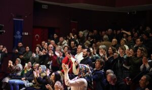 Başkan Çerçioğlu Vatandaşları Kültür ve Sanat Etkinlikleri ile Buluşturmaya Devam Ediyor
