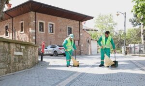 Bursa’nın Dünyaca Ünlü Tarihi Alanlarına Özel Temizlik Ekibi