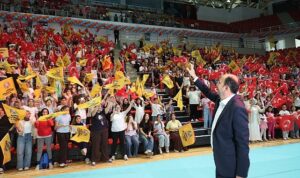Başkan Altay, Genç KOMEK Yaz Okulu’nun Muhteşem Kapanış Programına Katıldı