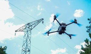 Enerjisa Dağıtım Şirketleri drone teknolojisiyle ormanlık alanlardaki şebekesini izliyor