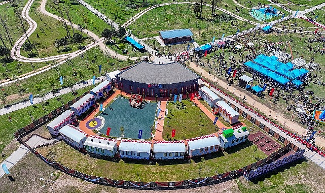 Lokomotif’te 30 bin çocukla büyük buluşma