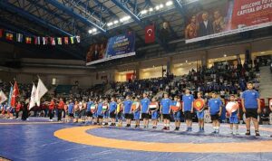 Uluslararası Güreş Turnuvası’na Türk sporcular damga vurdu