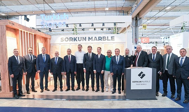 Başkan Tugay’dan İtalya’da Marble İzmir temasları