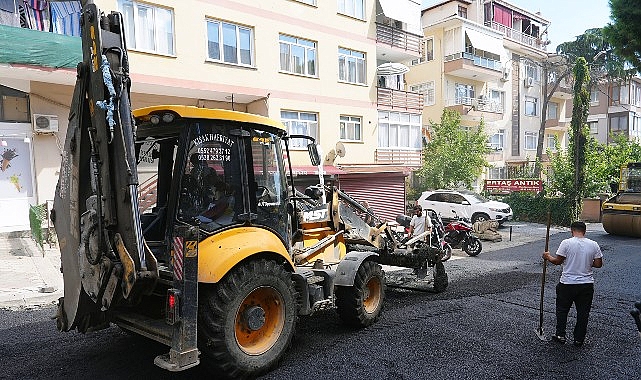 Maltepe’de asfalt yenileme çalışmaları devam ediyor