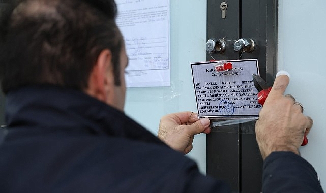 Kartepe’de Uyarılara Rağmen İhlalleri Sürdüren Market Mühürlendi